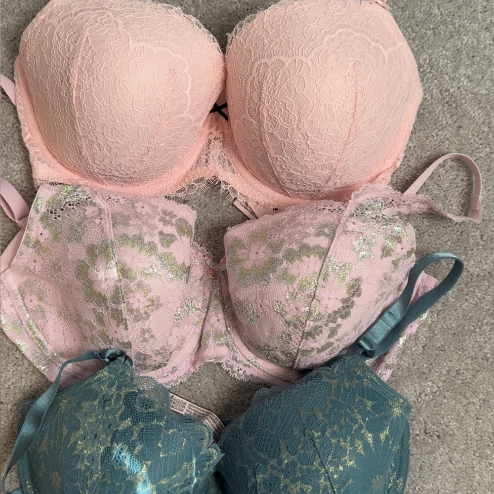 Victoria's Secret Lace Bra Set - Pink and Teal